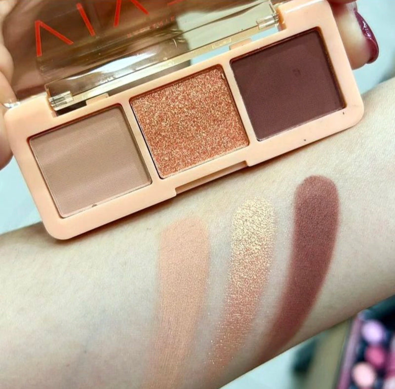 Trio de Sombras Viver - Radiante - Ruby Rose